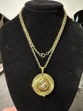 Vintage Caravelle Gold-Tone Pendant Watch Necklace - Women Jewelry
